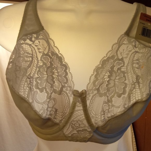 NWT Vanity Fair 34DD Soft White Bra - Picture 2 of 7
